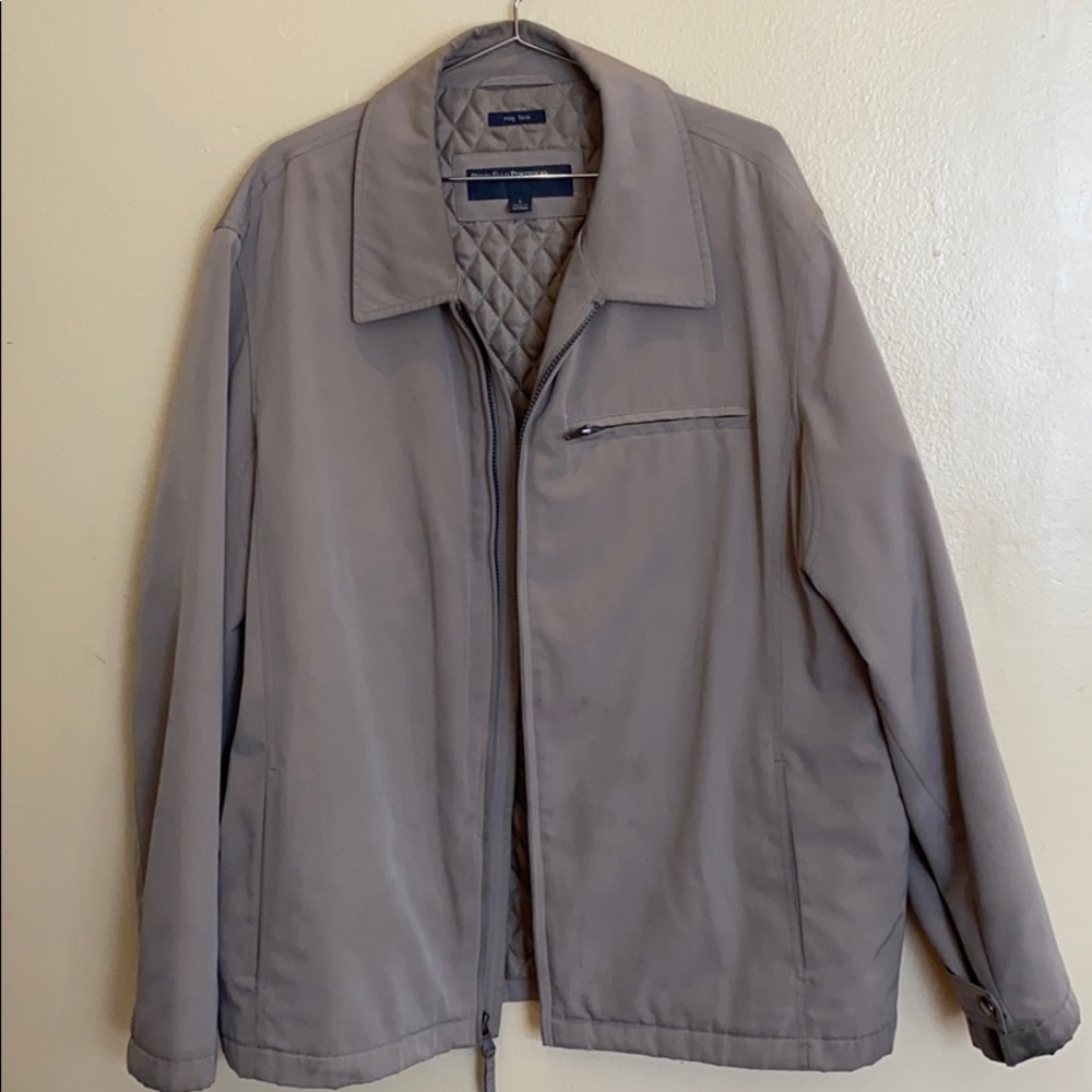 Perry Ellis portfolio size L